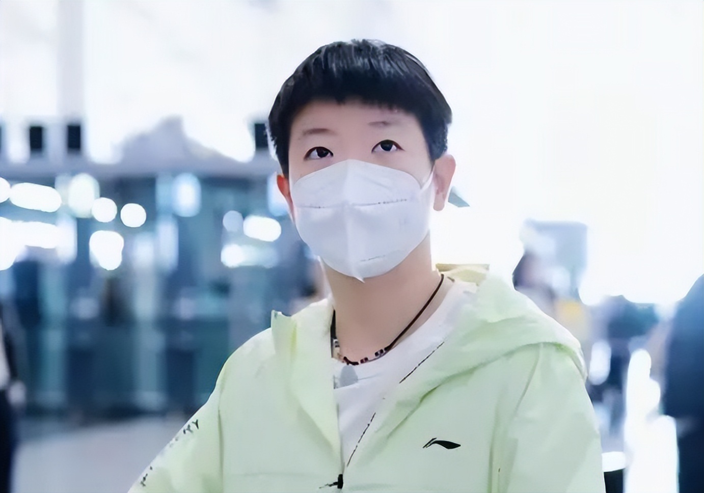 孙颖莎教练邱贻可评价孙颖莎,邱贻可孙颖莎初次见面