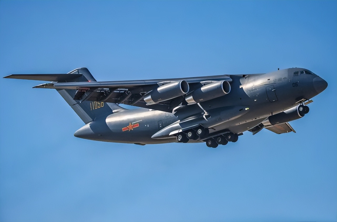 6架中国运20飞往塞尔维亚,中国12架运20解读