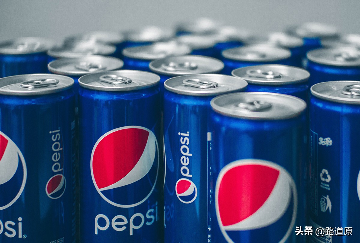 百事可乐700万积分兑换战斗机,百事可乐积分换战斗机原视频