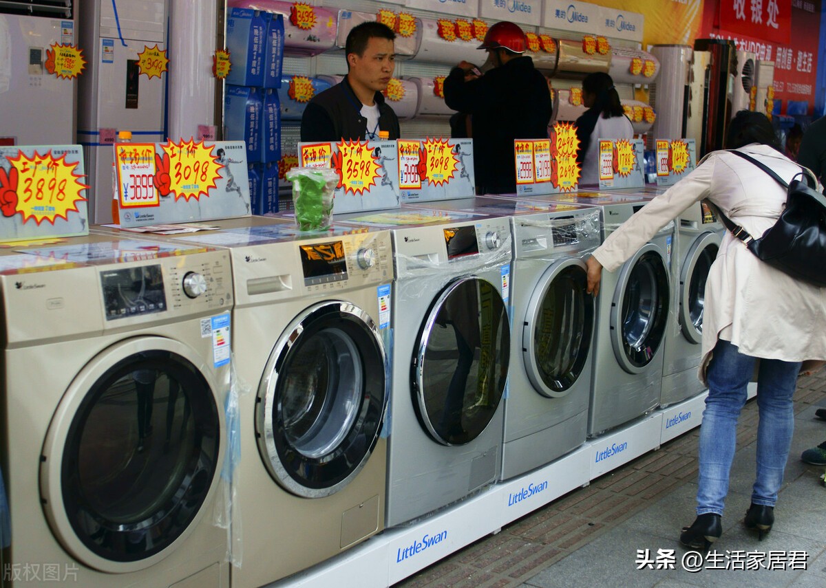 波轮洗衣机坏了换滚筒吗,洗衣机波轮坏了值得修吗