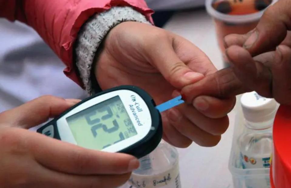 胰岛功能受损能吃馒头面条吗,糖尿病面食对血糖有影响吗