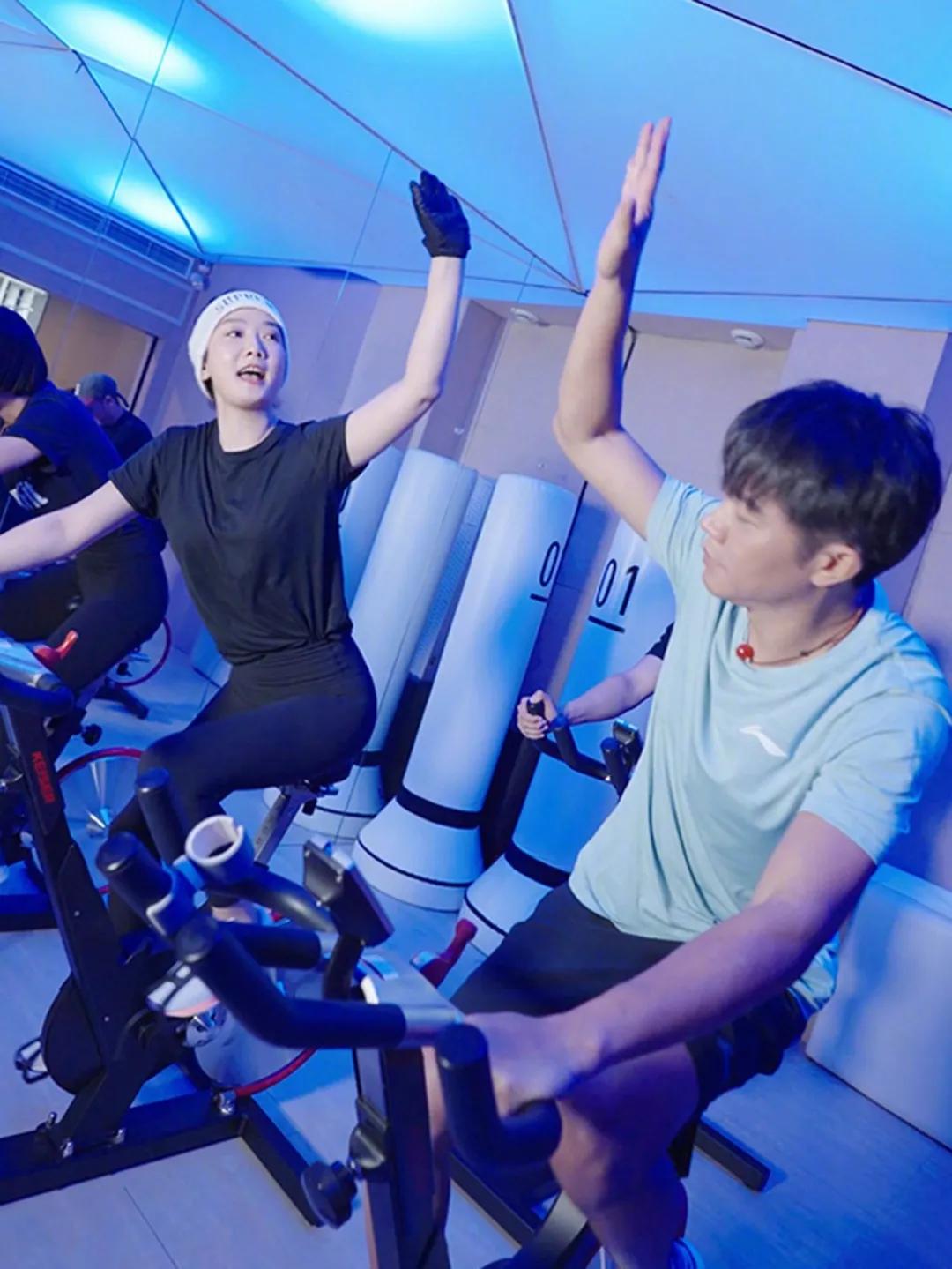 凤凰传奇这几年唱火的歌,凤凰传奇唱的歌到底有多好