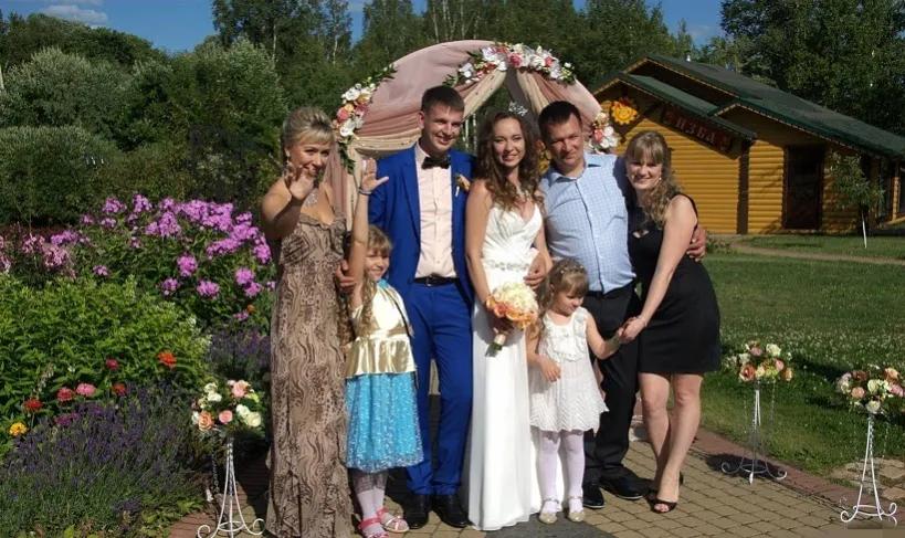 恋爱小故事：我娶了俄罗斯花店女孩莉娜，带她回国见了农村父母