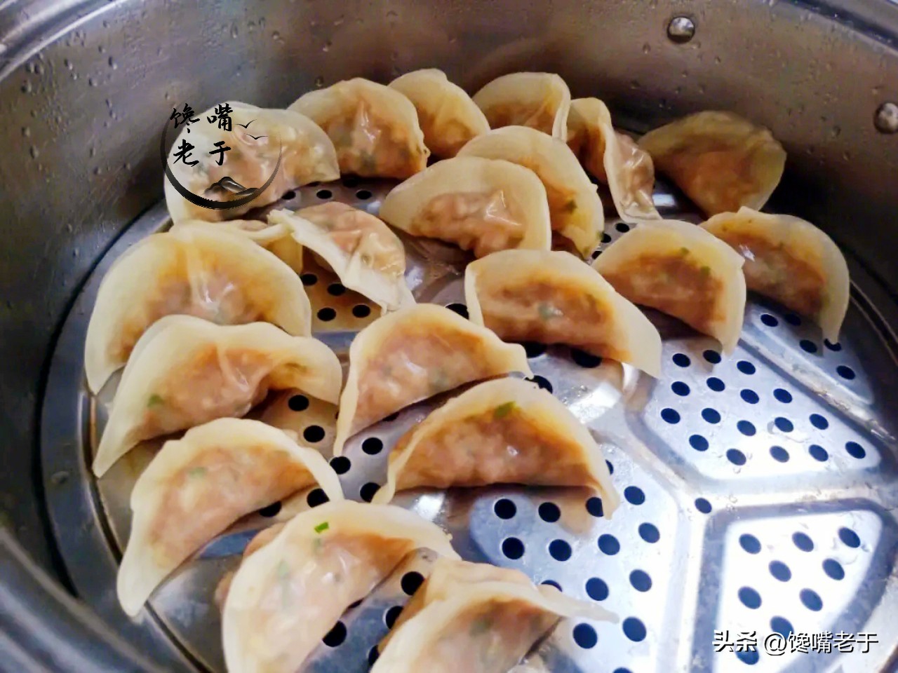 烫面蒸饺开水上锅还是冷水上锅,烫面酸菜蒸饺冷水还是热水