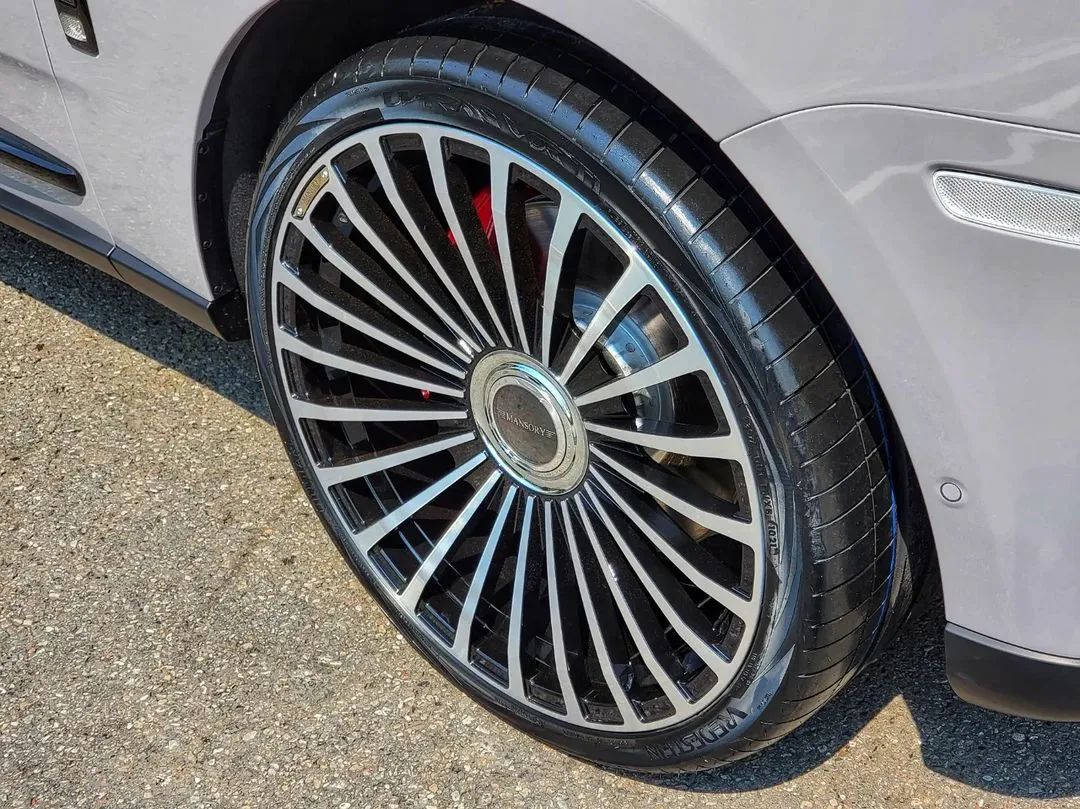 库里南2025换代迈莎锐,库里南2024款bb版迈莎锐试驾