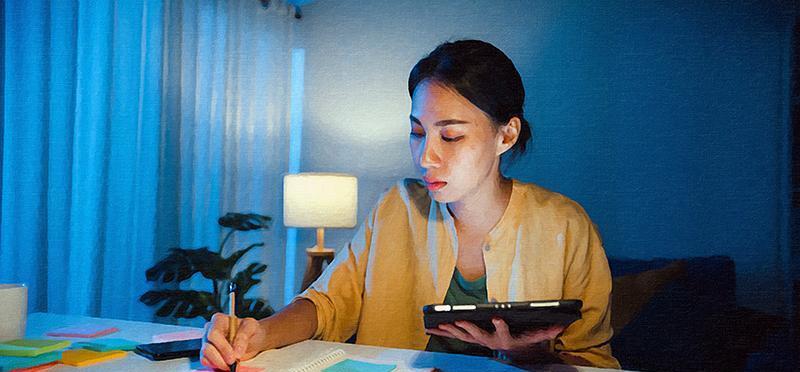 20万大学学费，最后成为前台，是否值得？