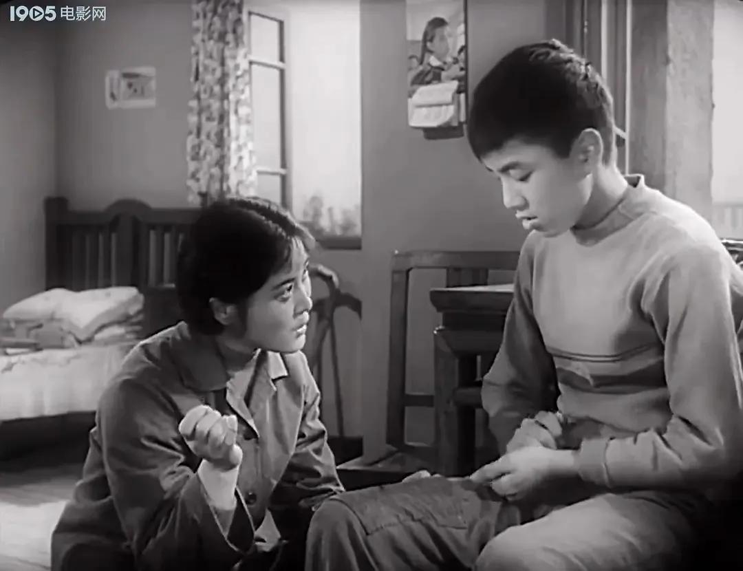 老电影小足球队员在线观看,60年代老电影小足球队员完整版