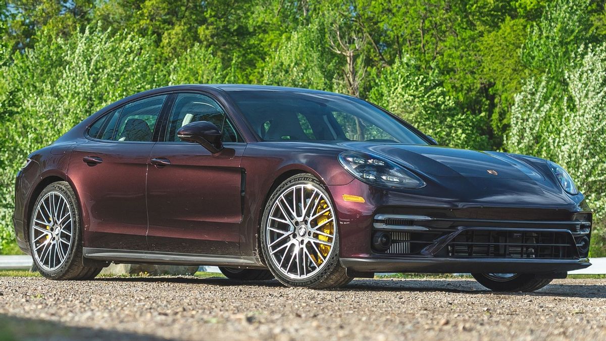 巴西内马尔豪车,巴西球星内马尔的豪车