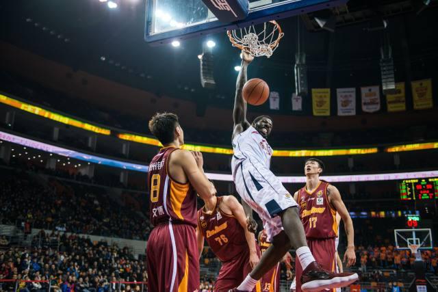 年薪64万美元！广东旧将加盟韩国创联盟第一高薪，CBA的钱太好赚