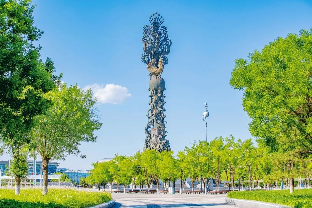 非凡十年看鹰城,非凡十年看烟台