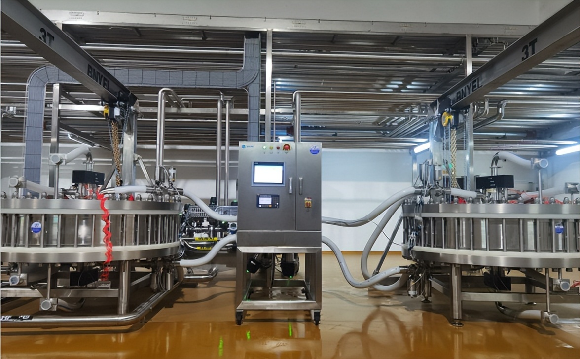 为了更多孩子，飞鹤奶爸们辗转两地，北漂十数载