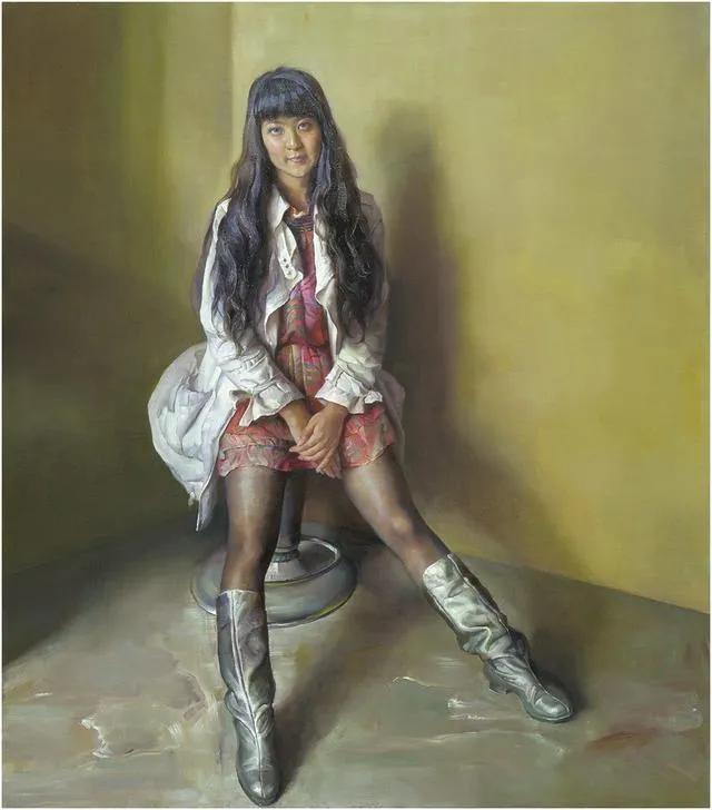 年轻漂亮女老师简笔画逼真,女教授工笔画欣赏