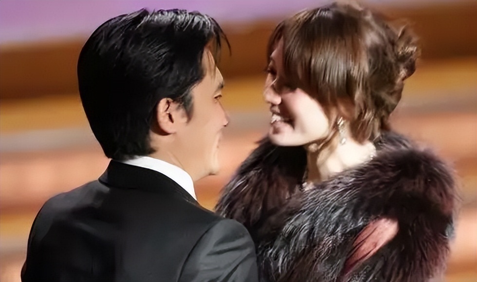 林志玲首次松口谈闪婚,没有家暴单方面离婚