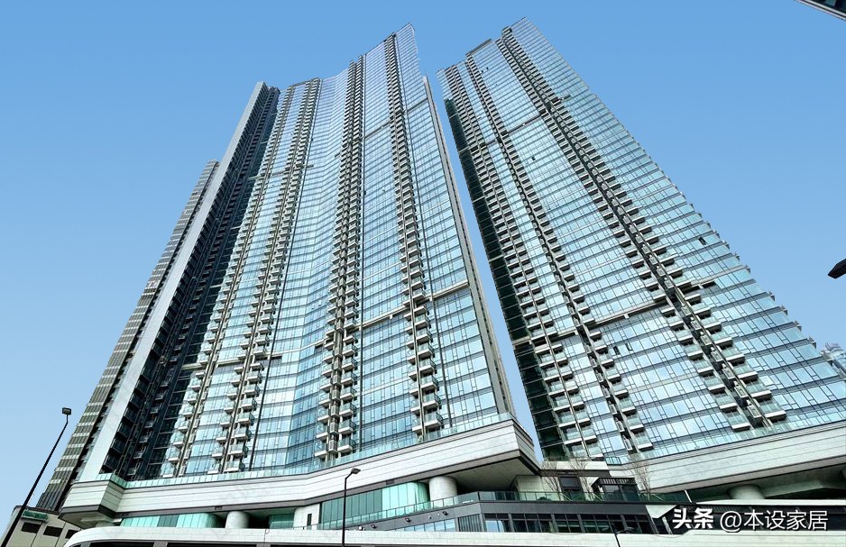 情侣在香港花800万买36平豪宅,28岁香港夫妻买下35m2蜗居