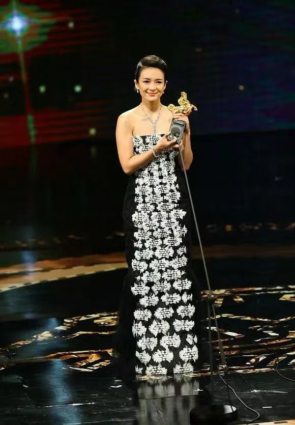 华语影坛最特立独行的女演员,华语影坛公认的十大女演员