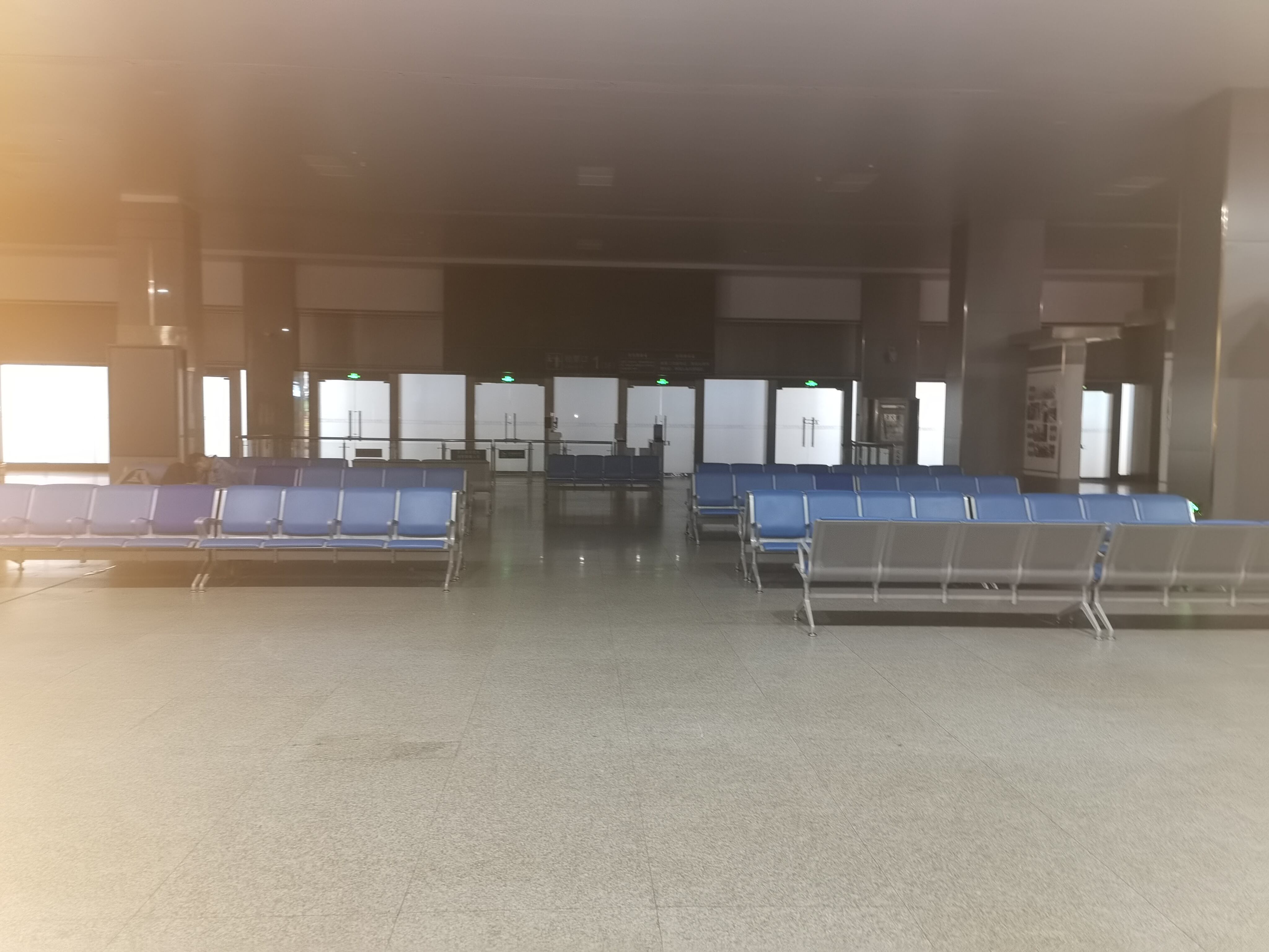 昆明南站有没有按摩椅,昆明市按摩椅