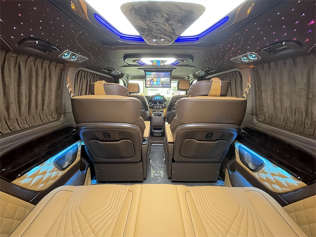 新款奔驰威霆商务车改装方案,通州区奔驰威霆商务车改装推荐