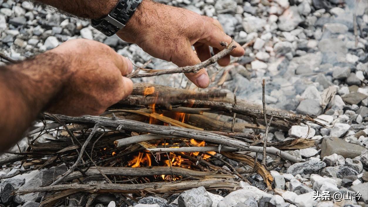 掌握三原则轻松跑10公里,登山户外常识大全100条