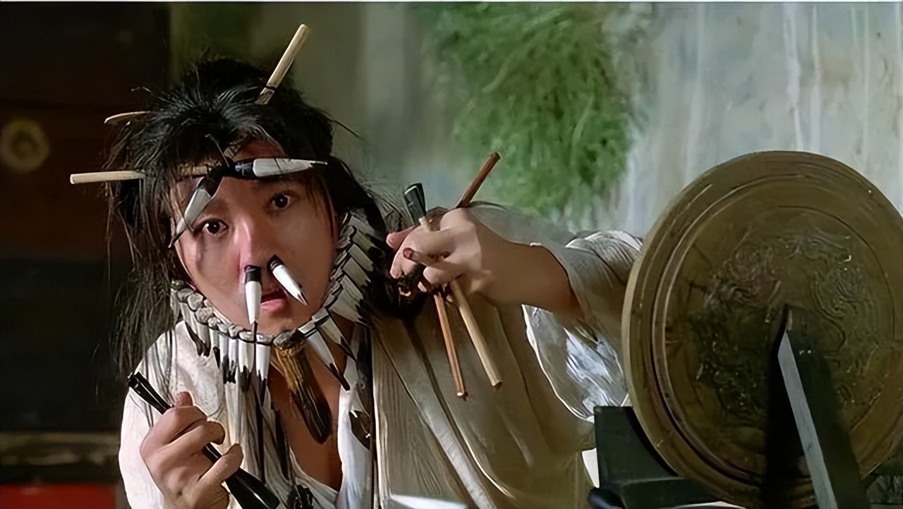 一年一影帝，百年周星驰，周星驰的崛起之路有多艰辛