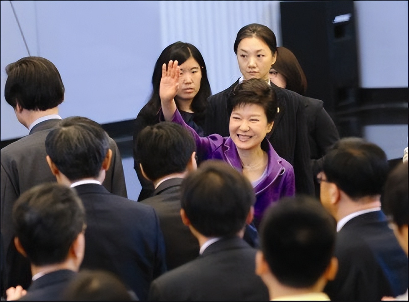 朴槿惠清华大学全程演讲,朴槿惠清华大学演讲四句话