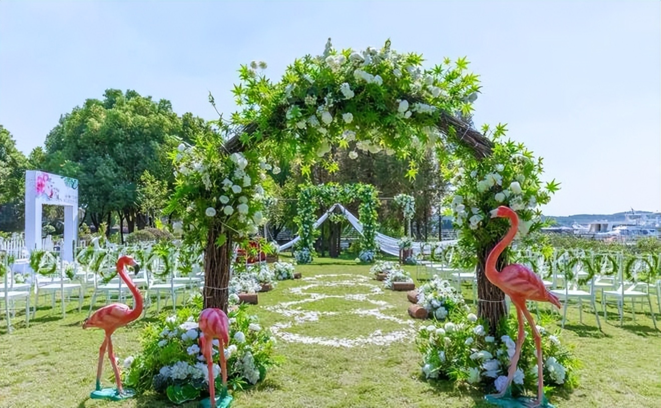 年轻人的婚礼,年轻人结婚婚礼简办