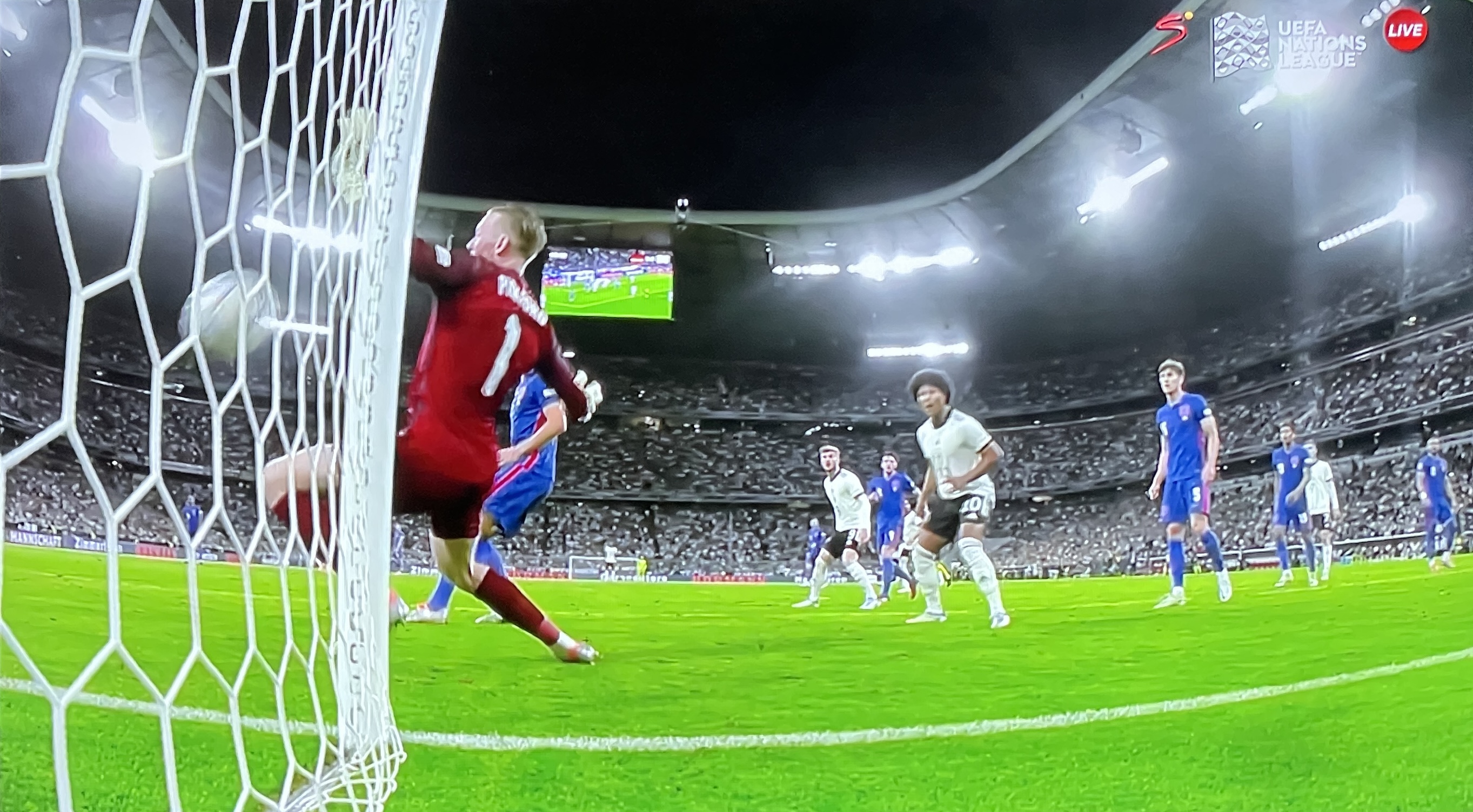 英格兰凯恩绝杀德国,凯恩几球欧洲杯