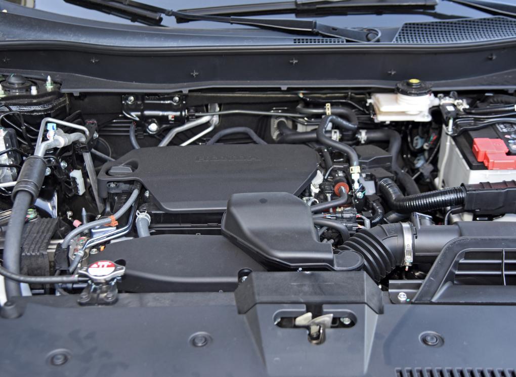 星越l智擎对比本田cr-v双擎,星越l对比cr-v驾驶感受