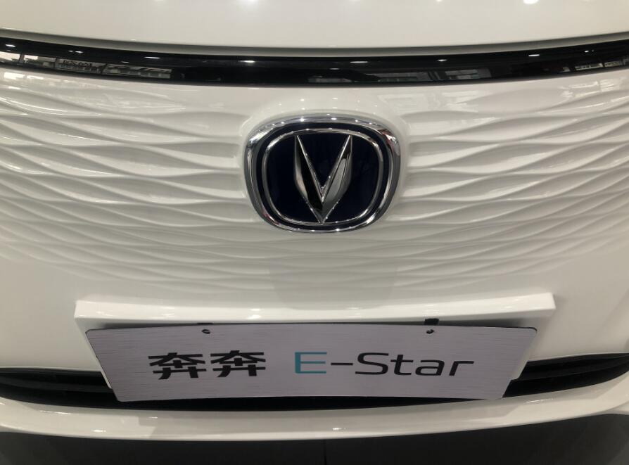 长安奔奔新能源e-star低配价格,新款长安奔奔e-star多彩款