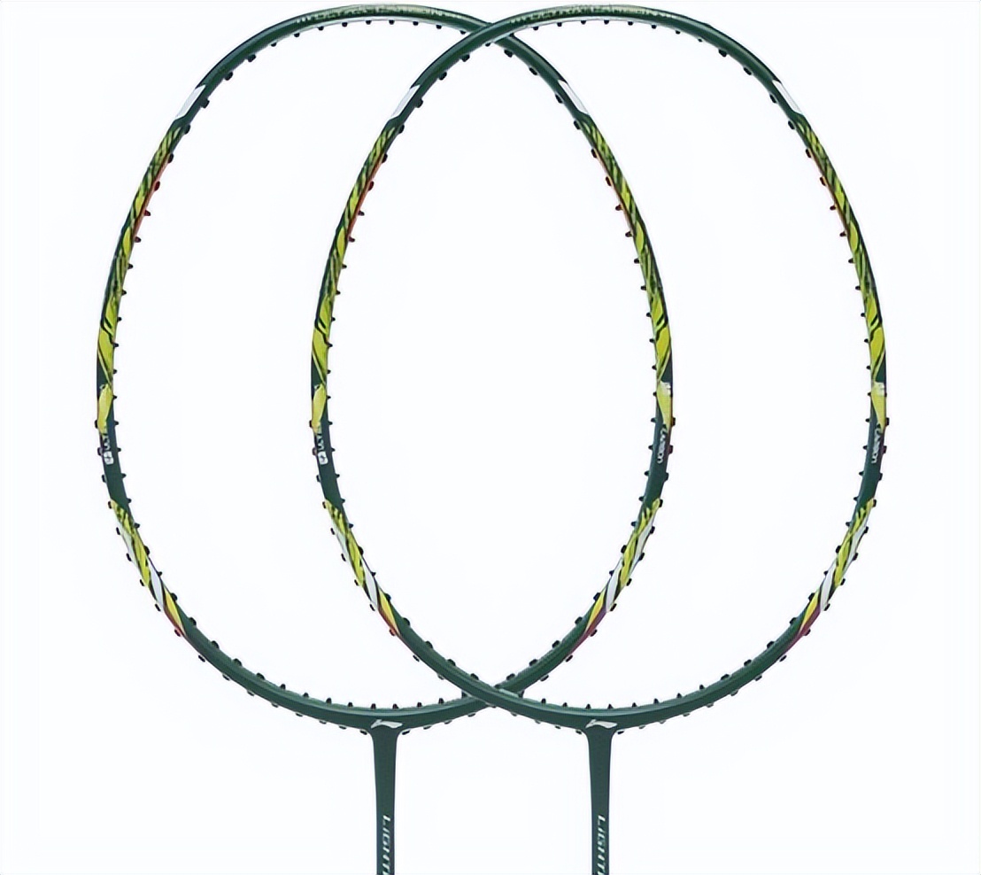 李宁羽毛球拍疾速3000和2000,李宁疾速2000和3000的区别测评