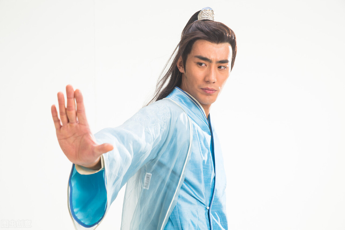 二十年老书虫推荐仙侠小说,书荒跟老书虫必看的天才类型小说