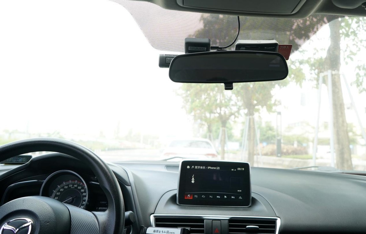 70迈m500行车记录仪辅助驾驶,360行车记录仪300k升级版和70m500