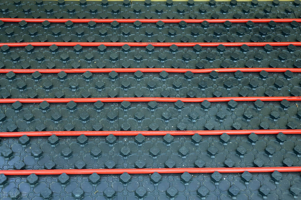 回南天除湿开地暖,回南天可以使用地暖吗