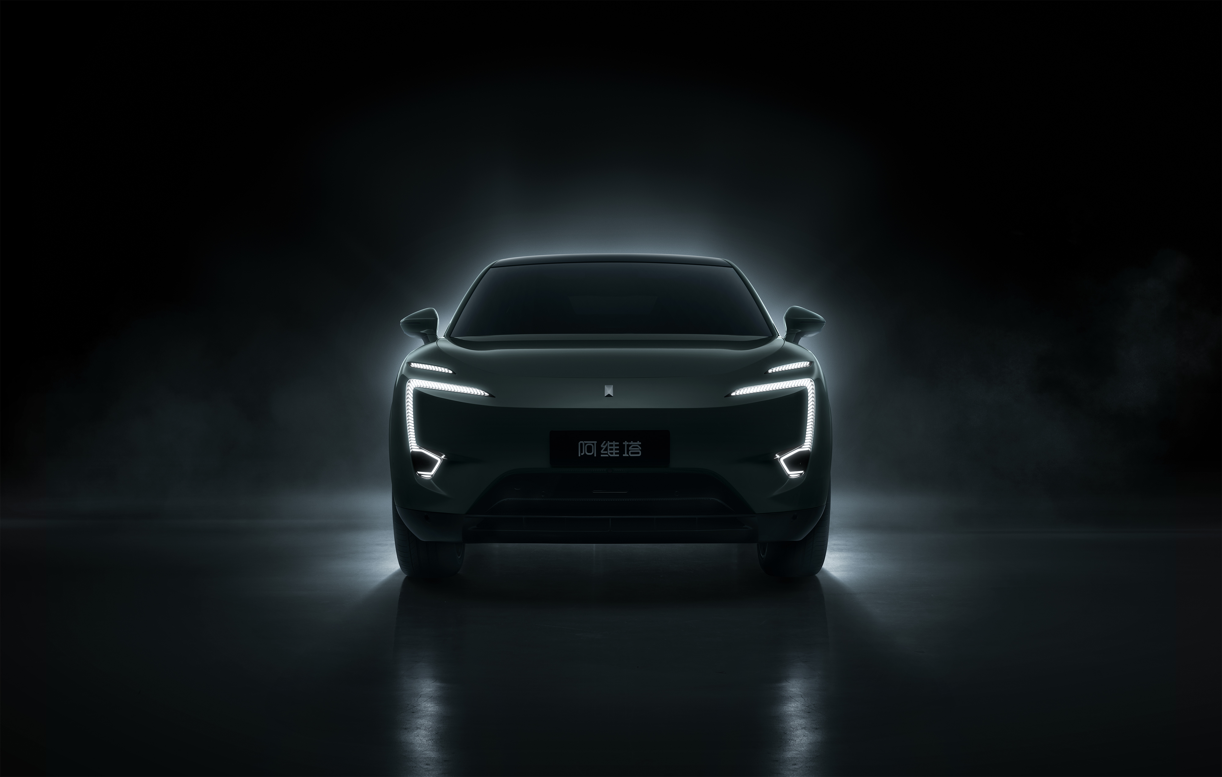 华为做的汽车叫什么品牌,华为和比亚迪合作的汽车叫什么