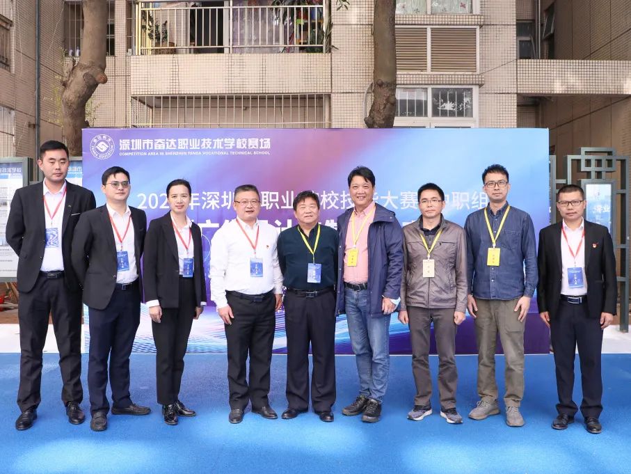 一起努力奔跑向未来,一起奔跑一起向未来