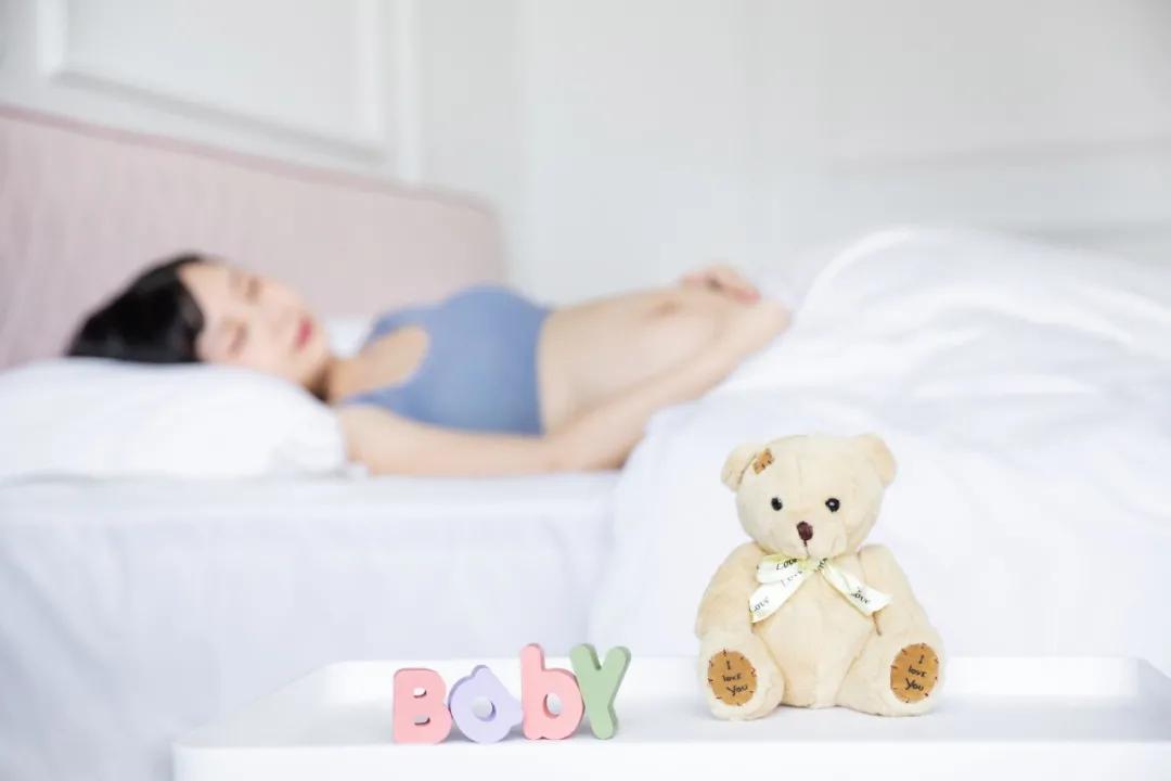 晚上爱胡思乱想睡不着按摩哪里好,晚上睡不着胡思乱想是抑郁症状吗