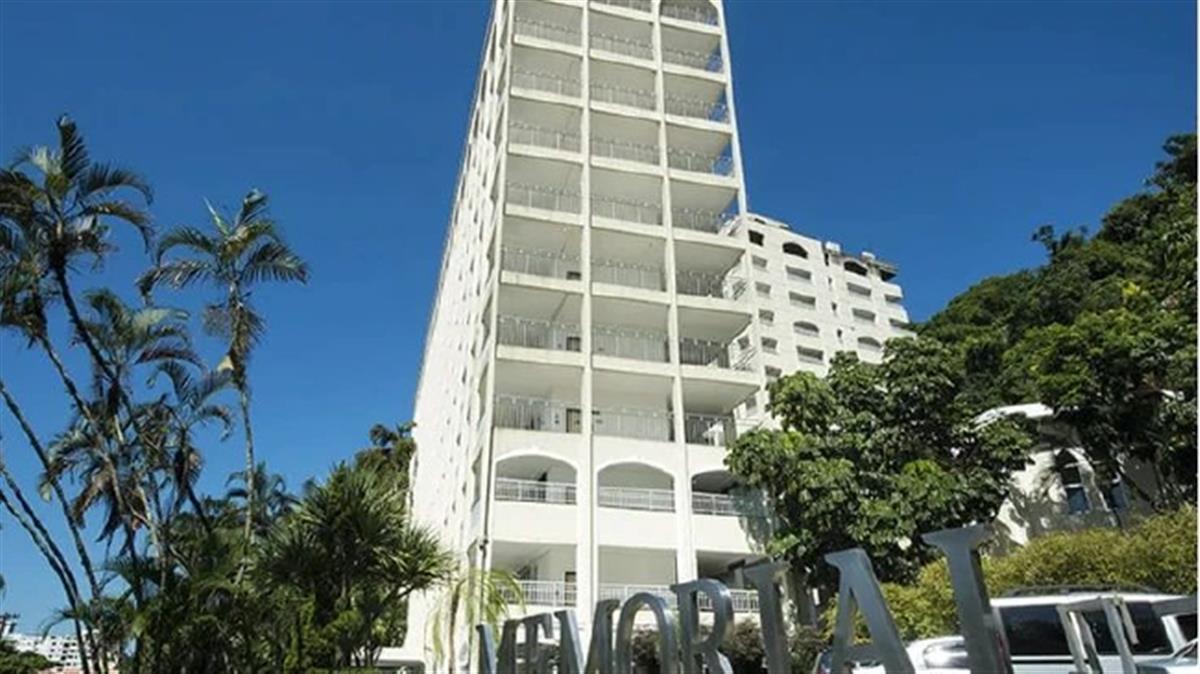 世界杯巴西门将被枪杀,巴西球王贝利去世时现场