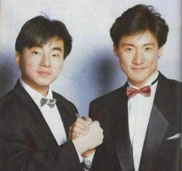 吕方跟郑裕玲谈恋爱多久,吕方跟郑裕玲是不是分手了