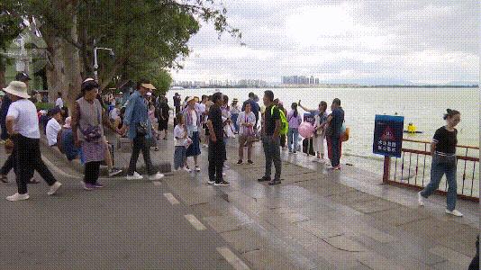 小暑酷热来袭,大暑酷热难当何处去觅清凉