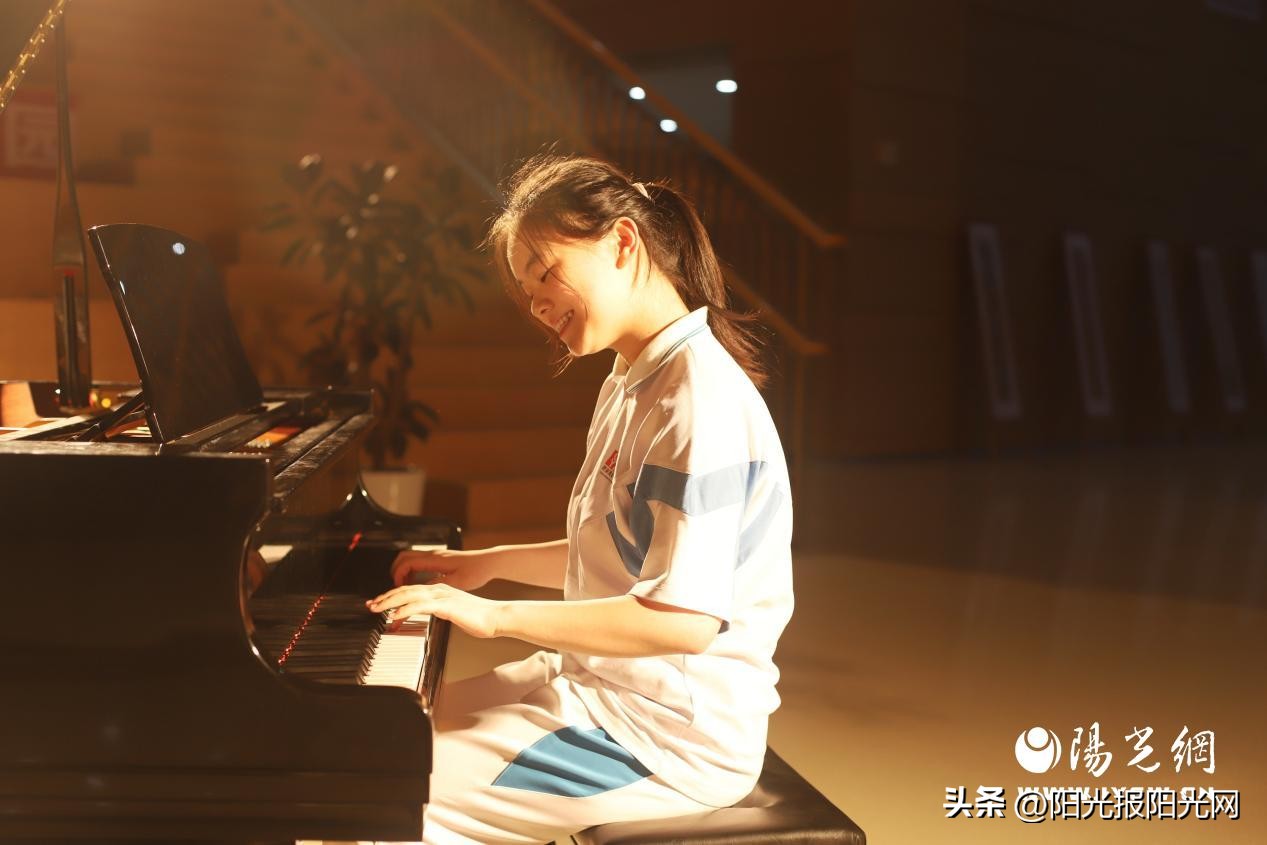 欣赏育人成就学子西安高新一中实验中学用心用情打造群众家门口的好学校