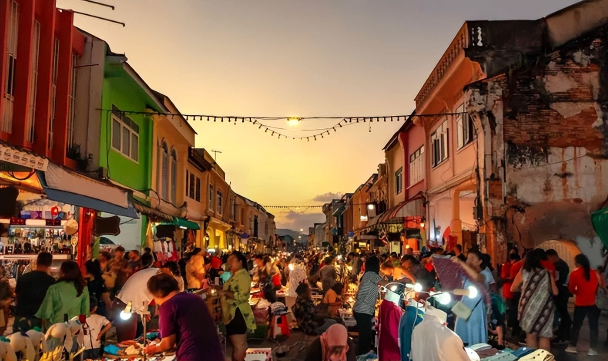 普吉岛芭东游玩攻略,普吉芭东海滩怎么玩