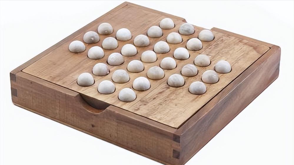 诸葛亮七大发明,历史上的诸葛亮连弩