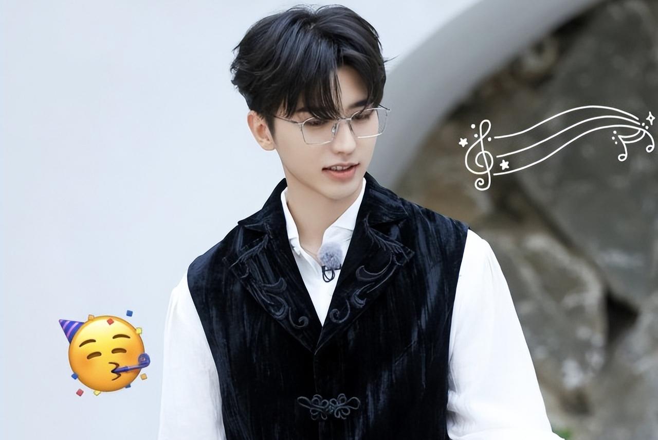 蔡徐坤王鹤棣近况如何,王鹤棣蔡徐坤2018年事件