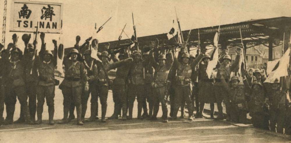 张学良晚年提到末代皇帝，随后怒言：我若是*产党共**，一定会灭他