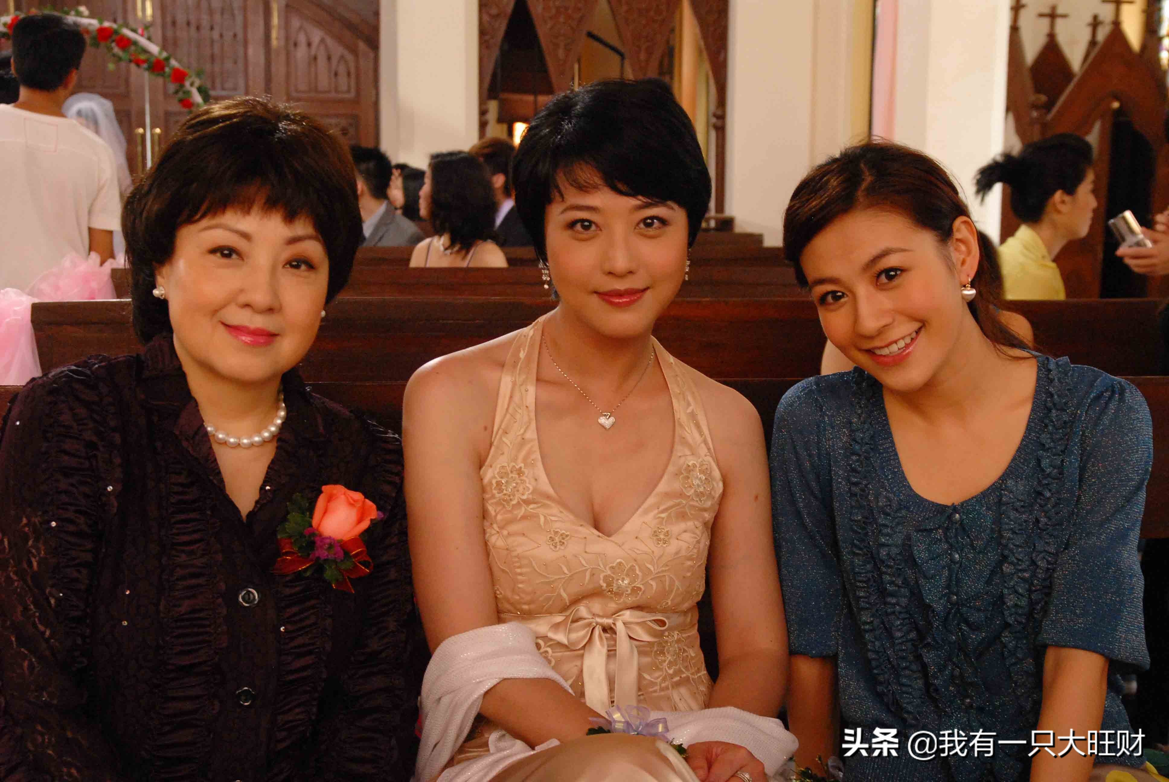 学警狙击便衣遇见盗版小妹,学警狙击小公主约见幸运王子