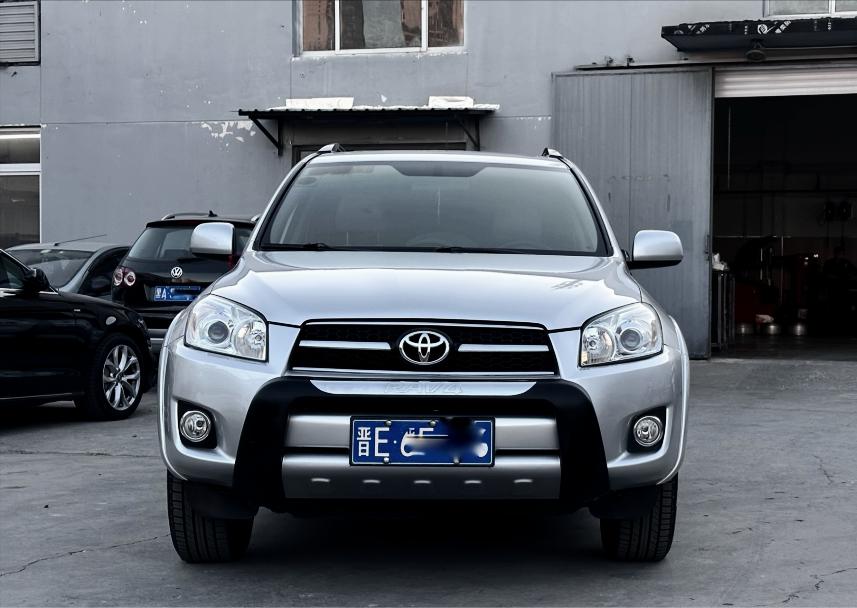 rav4旧款车怎么样,老款rav4翻修