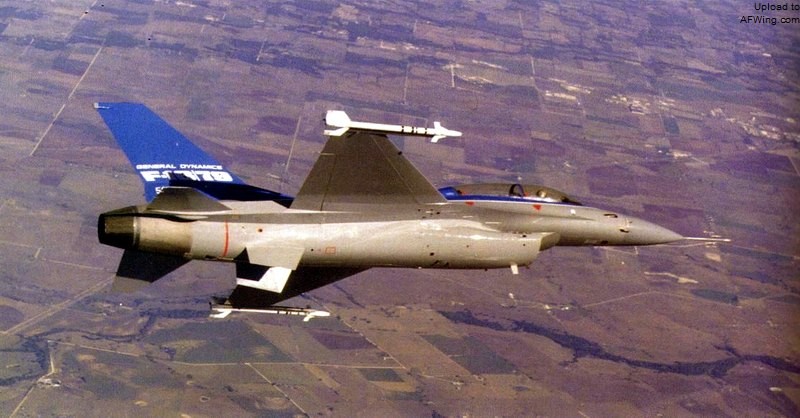 洛克希德f-16战斗机,蝰蛇的秘密f16