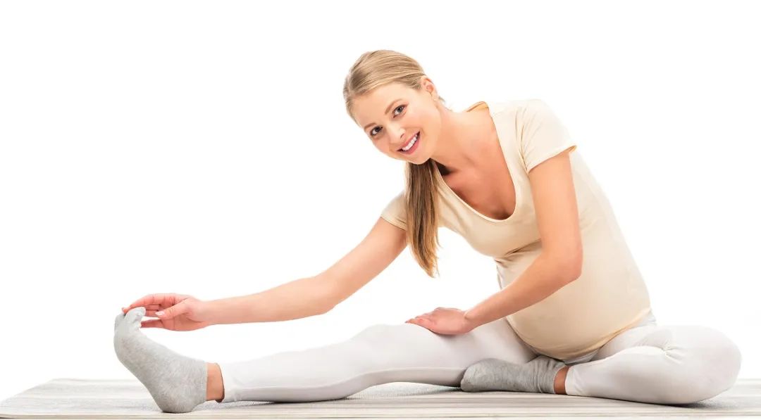 刘畊宏的运动孕妇可以做吗,备孕期间可以跳刘畊宏的操吗