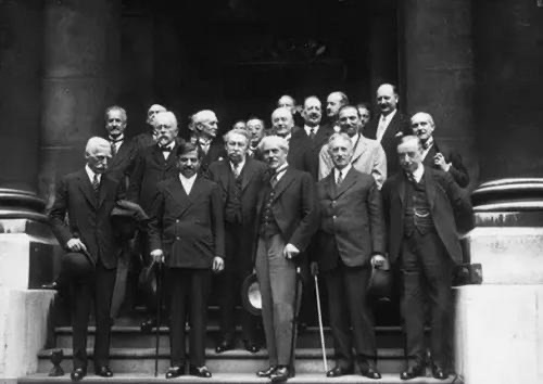 金钱永不眠华尔街,世界债主摩根家族是犹太人吗