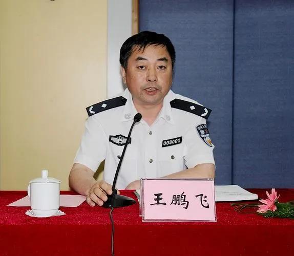 前中央政治局委员*熙薄**来：一审被判处无期徒刑剥夺政治权利终身！