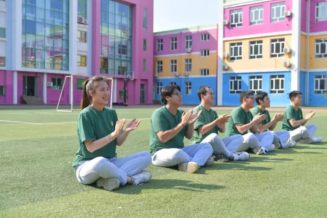 对刘畊宏的描写,刘畊宏很拽的角色